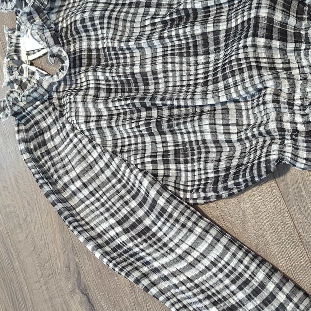 C/MEO Collective Checker Crop Ruffle Blouse Top - Picture 4 of 11